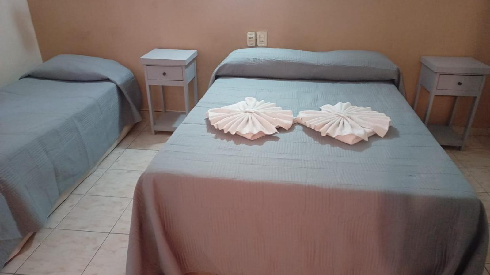 ויז'ה קרלוס פאס Hotel Nuevo Fatica מראה חיצוני תמונה