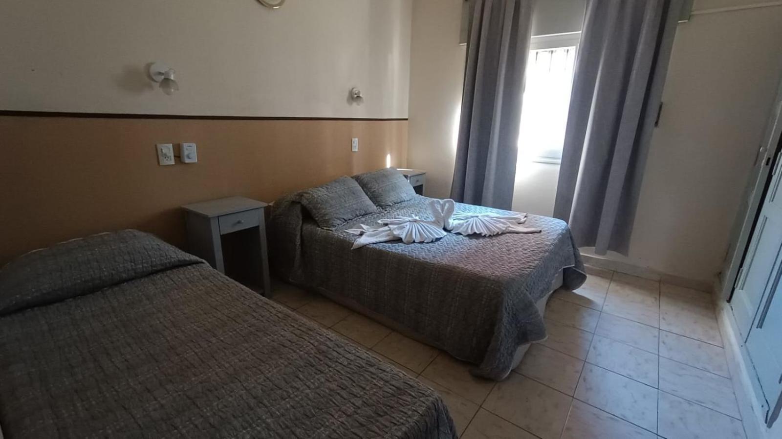 ויז'ה קרלוס פאס Hotel Nuevo Fatica מראה חיצוני תמונה
