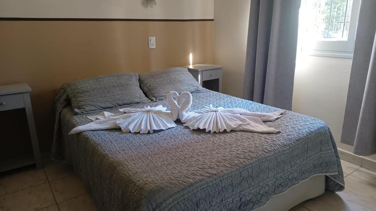 ויז'ה קרלוס פאס Hotel Nuevo Fatica מראה חיצוני תמונה